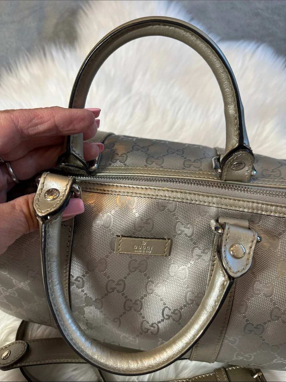 EUC Gucci Metallic Silver GG Imprimé Joy Boston Bag w/ detach strap 🩶 Offers?